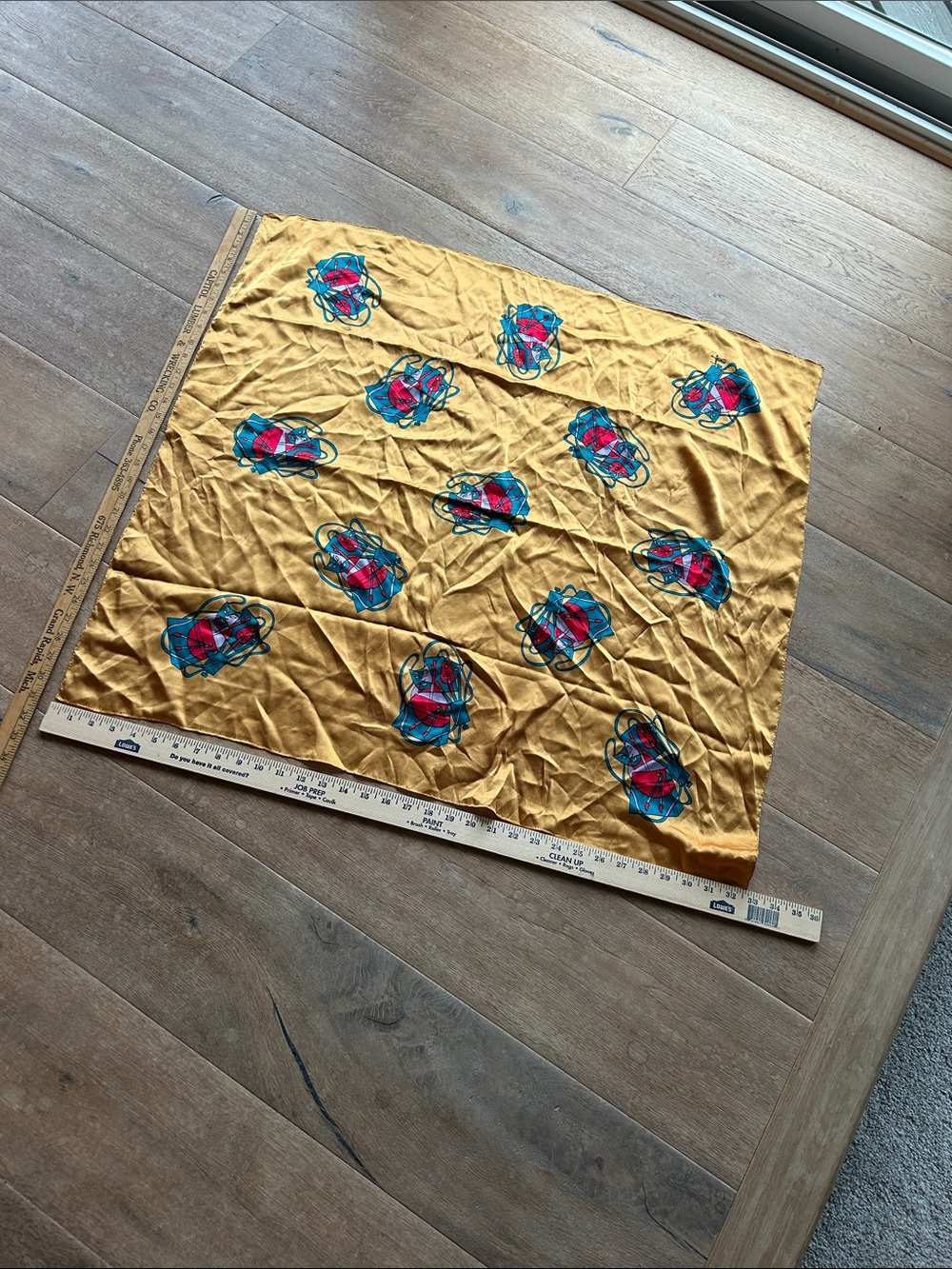 MCM vintage Symphony Scarf